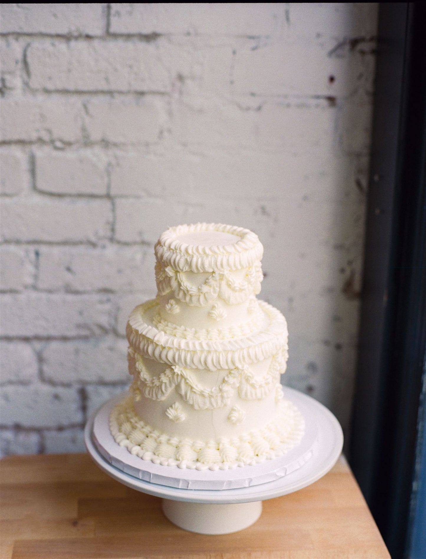 Two-Tier Piped Lambeth Style
