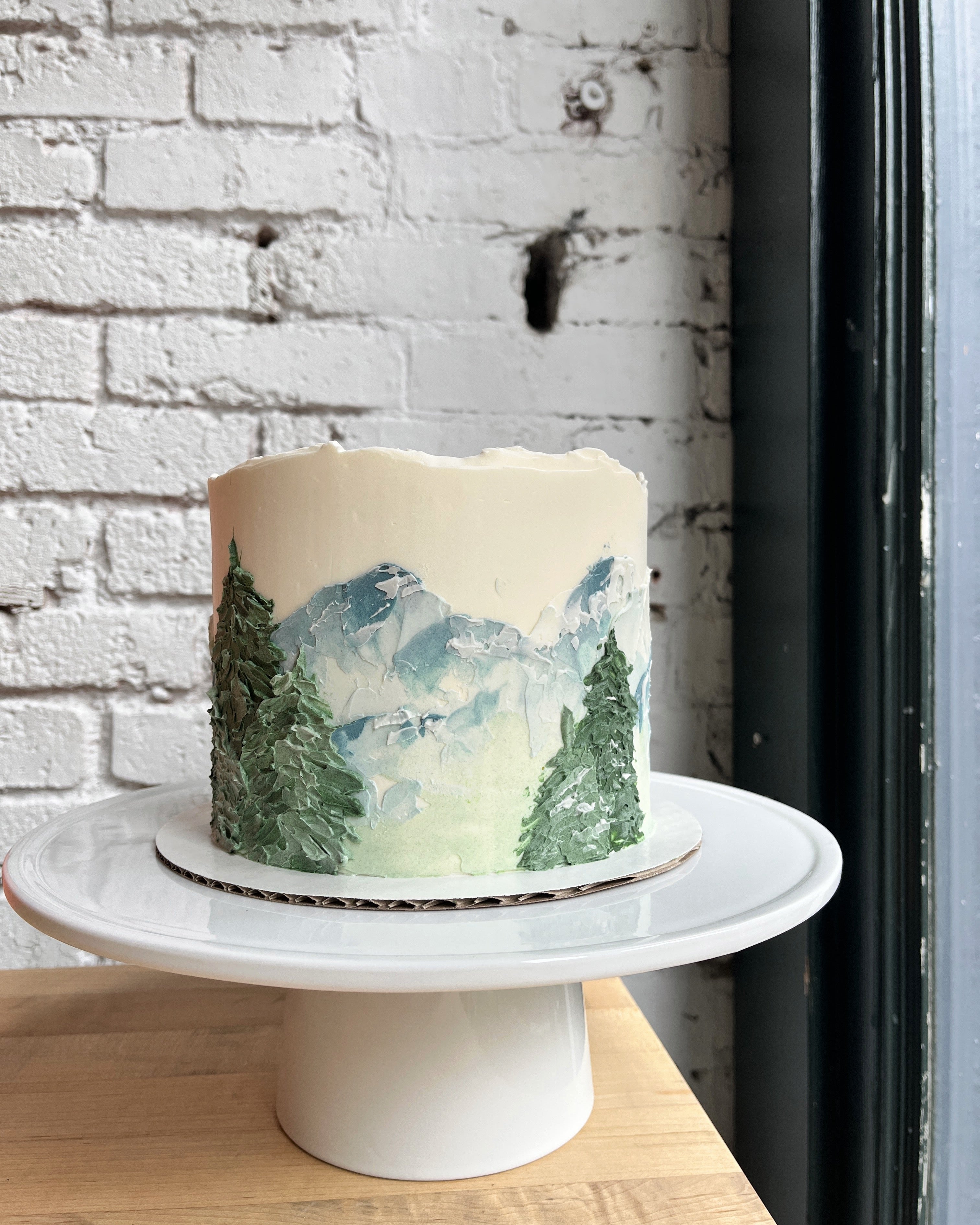 Making a mountain cake | Baking Memories
